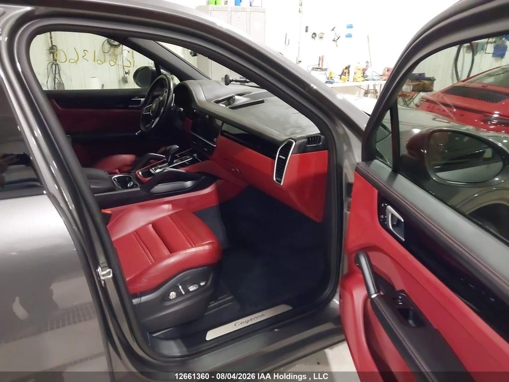 Porsche Cayenne * CARFAX * ОПЦИЯ ЗА ФИНАНСИРАНЕ, снимка 5 - Автомобили и джипове - 55991262