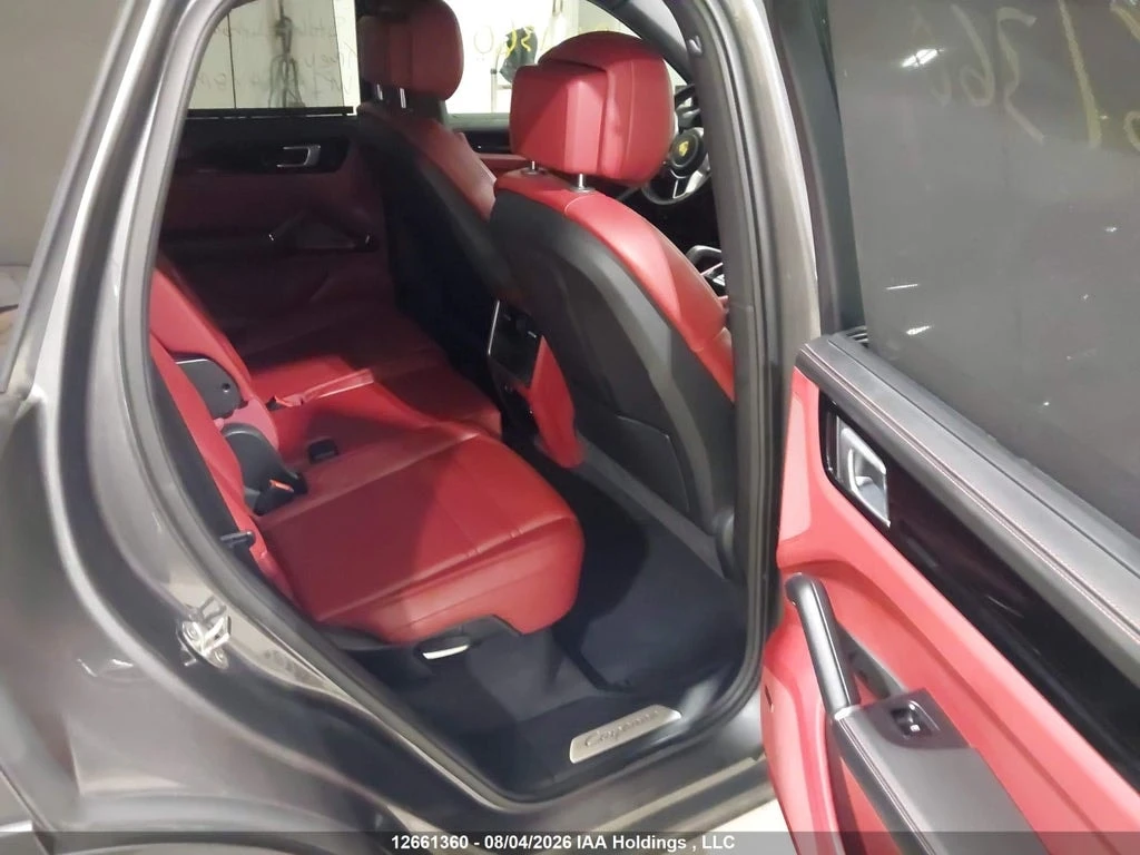 Porsche Cayenne * CARFAX * ОПЦИЯ ЗА ФИНАНСИРАНЕ, снимка 8 - Автомобили и джипове - 55991262