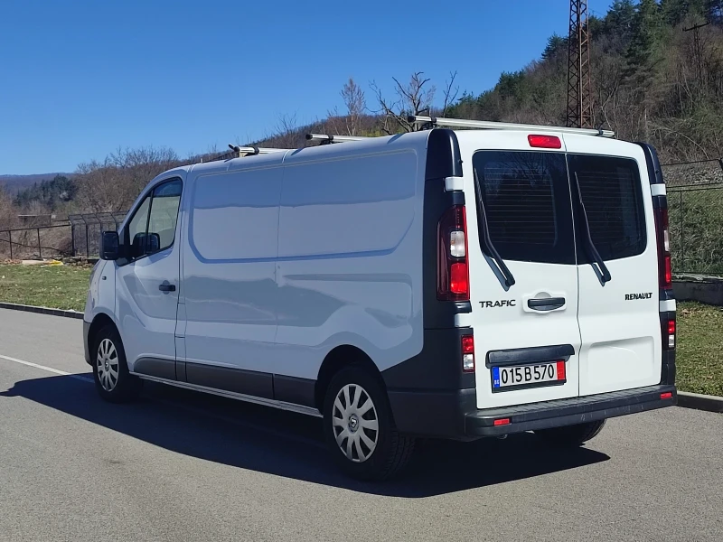 Renault Trafic 2.0D 145ps Дълга База ШВЕЙЦАРИЯ , снимка 7 - Бусове и автобуси - 49573350