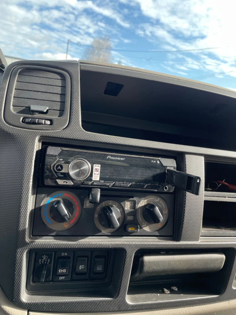 Nissan Capstar, снимка 12 - Бусове и автобуси - 53124144