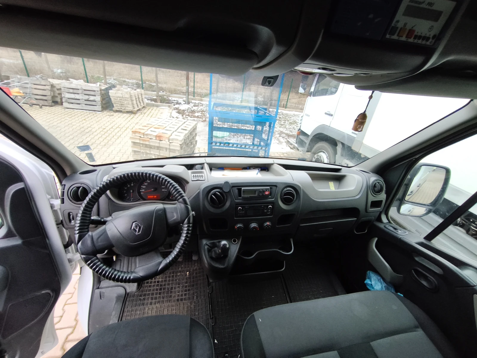 Renault Master 2.3 dCi ХЛАДИЛЕН - изображение 4