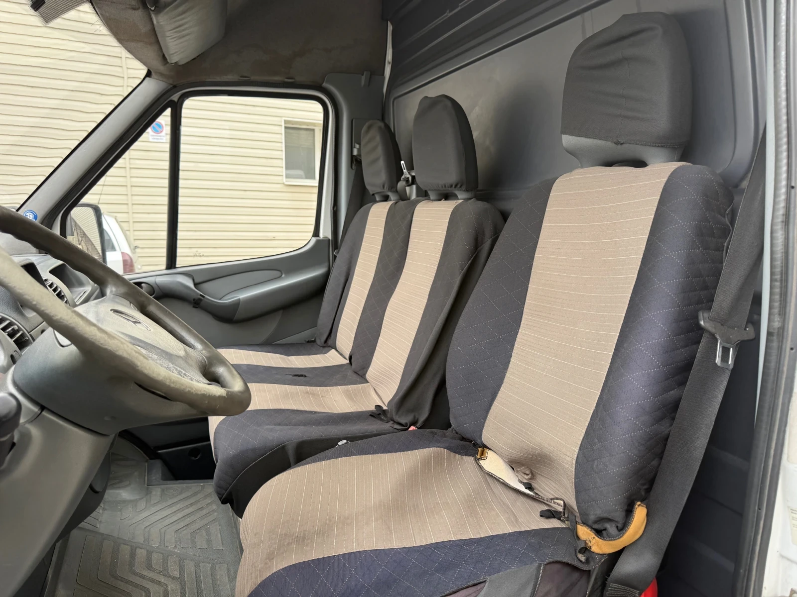 Mercedes-Benz Sprinter 411 MAXI ХЛАДИЛЕН, снимка 6 - Бусове и автобуси - 55605254