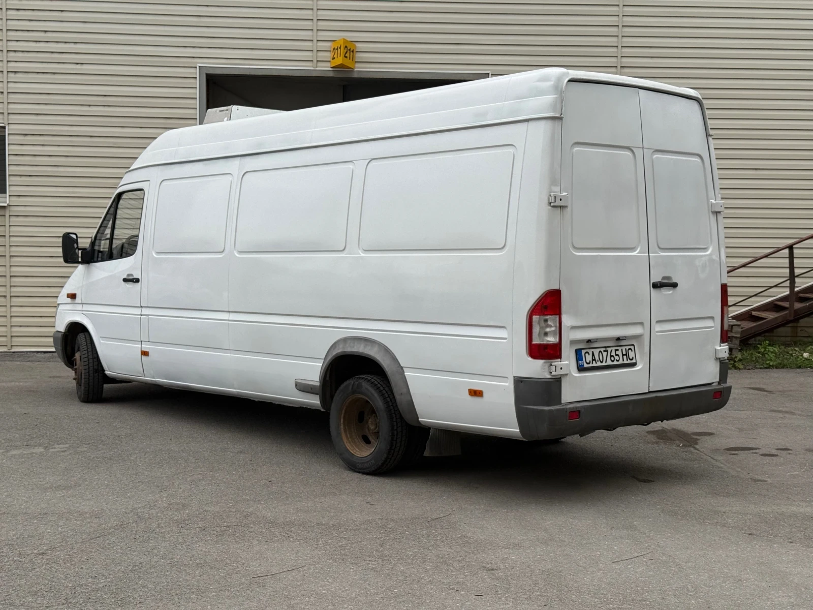 Mercedes-Benz Sprinter 411 MAXI ХЛАДИЛЕН, снимка 3 - Бусове и автобуси - 55605254