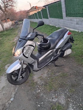 Yamaha X-max 250, снимка 8