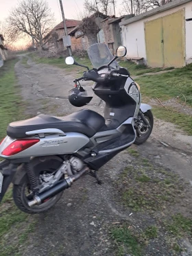 Yamaha X-max 250, снимка 4