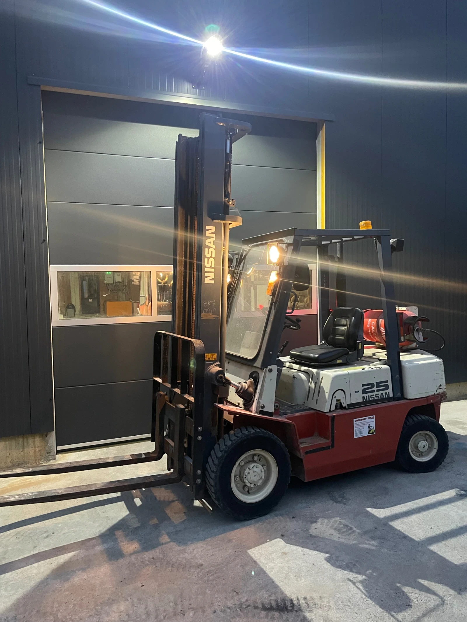 ������� Nissan | Mobile.bg � ����������� 1