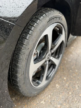 Mercedes-Benz A 250 Plug-in AMG-Line, снимка 10