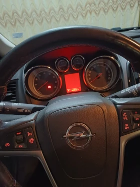 Opel Astra J 1.4 turbo, снимка 6