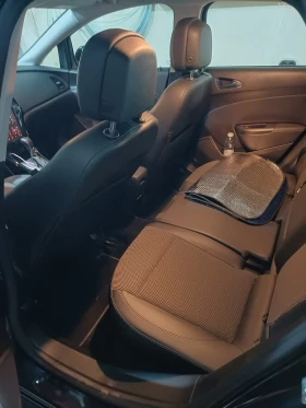 Opel Astra J 1.4 turbo, снимка 8