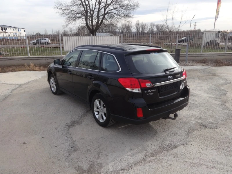 Subaru Outback, снимка 4 - Автомобили и джипове - 43409743