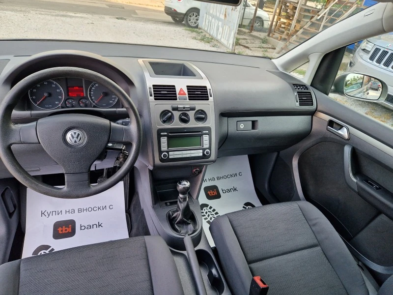 VW Touran 1.6 газов инжекцион, снимка 10 - Автомобили и джипове - 46684524