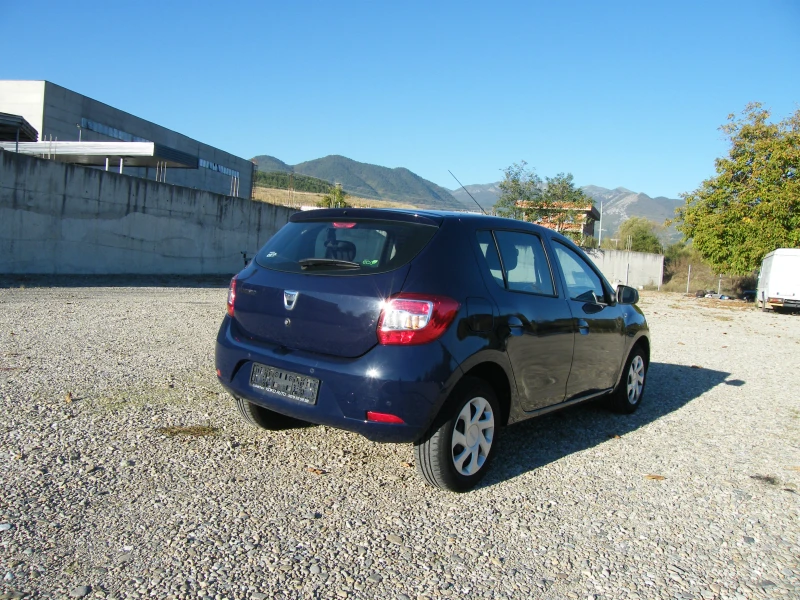 Dacia Sandero 1.5DCI, снимка 4 - Автомобили и джипове - 47522049