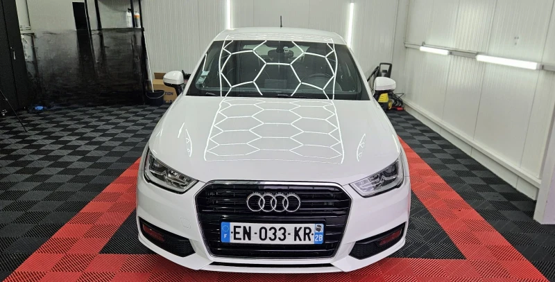 Audi A1 1.4TFSI 125hp S-line Sportback Auto, снимка 2 - Автомобили и джипове - 49018475