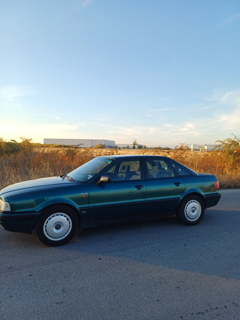 Audi 80 Газ/Бензин. Климатик., снимка 4 - Автомобили и джипове - 48757136