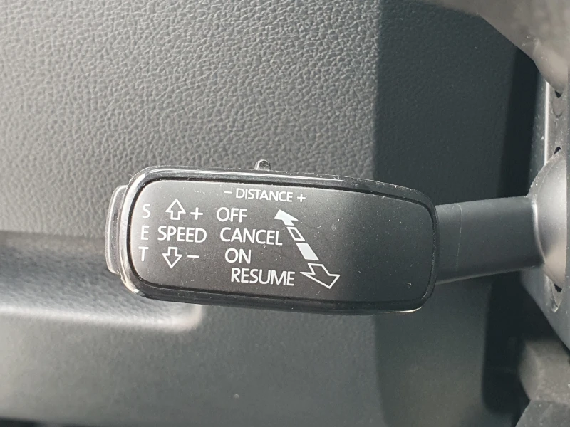 Skoda Octavia 1.5 G-tec, снимка 11 - Автомобили и джипове - 52570701