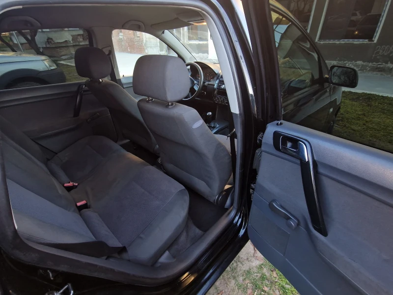 VW Polo 1.9SDI 68к.с., снимка 13 - Автомобили и джипове - 52944589