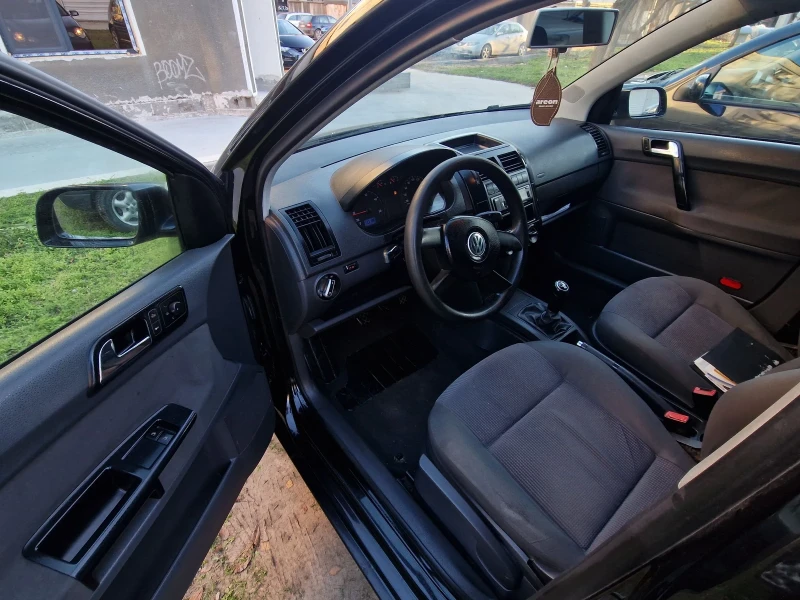 VW Polo 1.9SDI 68к.с., снимка 10 - Автомобили и джипове - 52944589