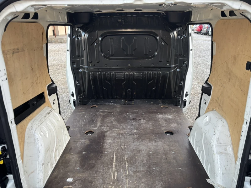 Fiat Doblo 1.6 MultiJet EURO 6, снимка 12 - Автомобили и джипове - 53024537
