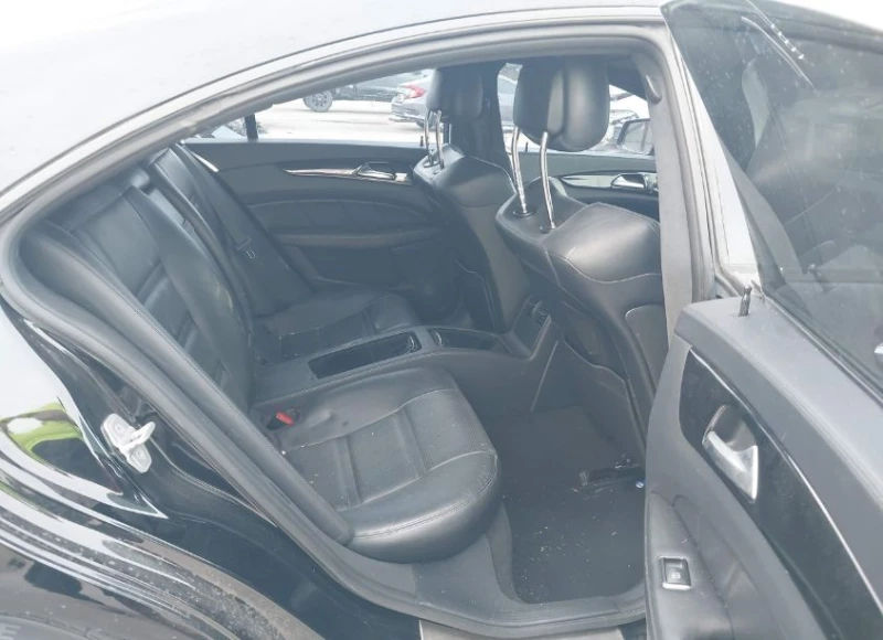 Mercedes-Benz CLS 63, снимка 8 - Автомобили и джипове - 53085712