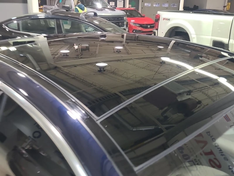 Mercedes-Benz E 450 * CARFAX * ЦЕНА ДО БГ, снимка 13 - Автомобили и джипове - 53288736