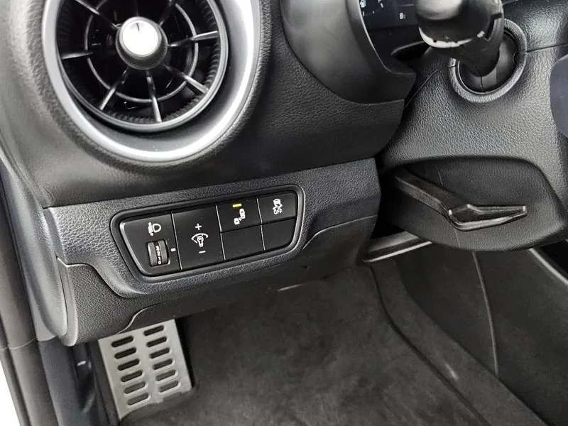 Kia K3 1.6 TURBO GT, снимка 16 - Автомобили и джипове - 55559125