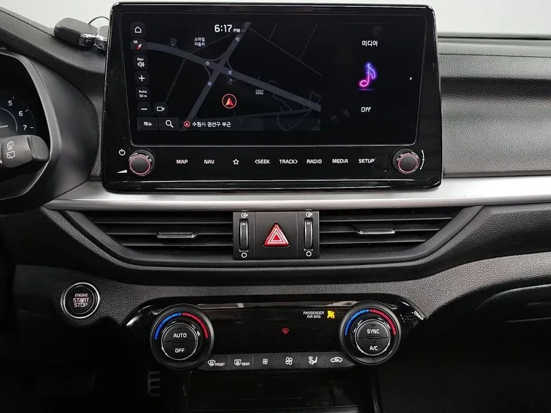 Kia K3 1.6 TURBO GT, снимка 14 - Автомобили и джипове - 55559125