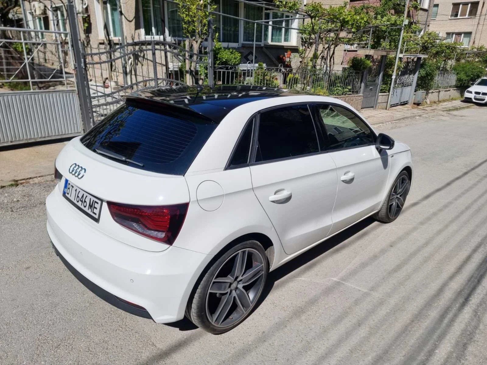 Audi A1 1.4TFSI 125hp S-line Sportback Auto - изображение 2
