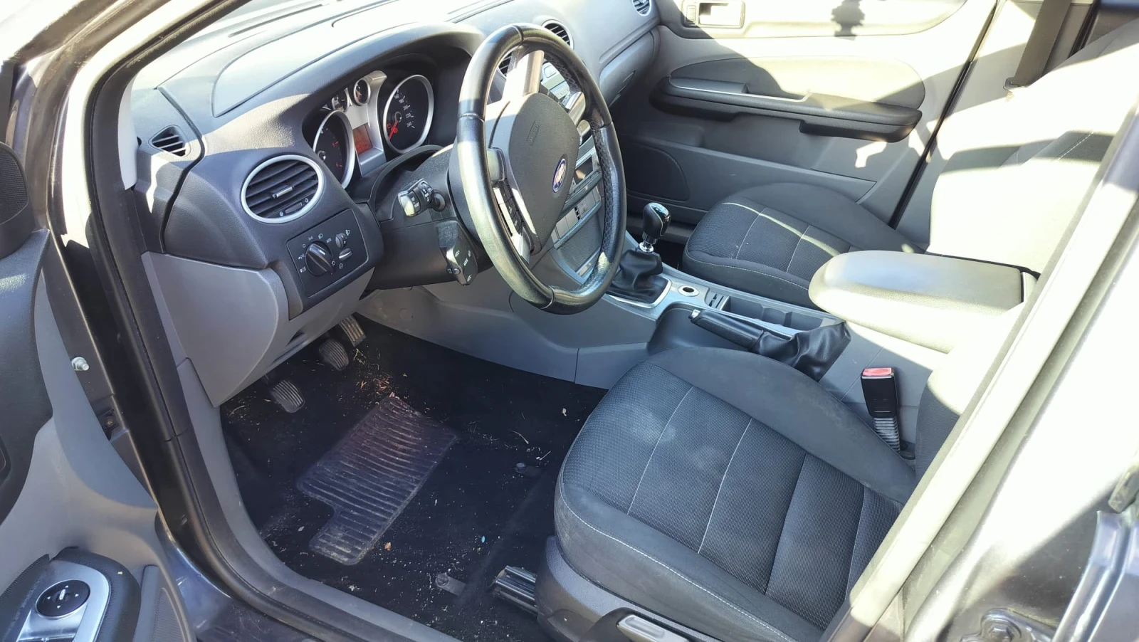 Ford Focus 2.0 tdi - изображение 8