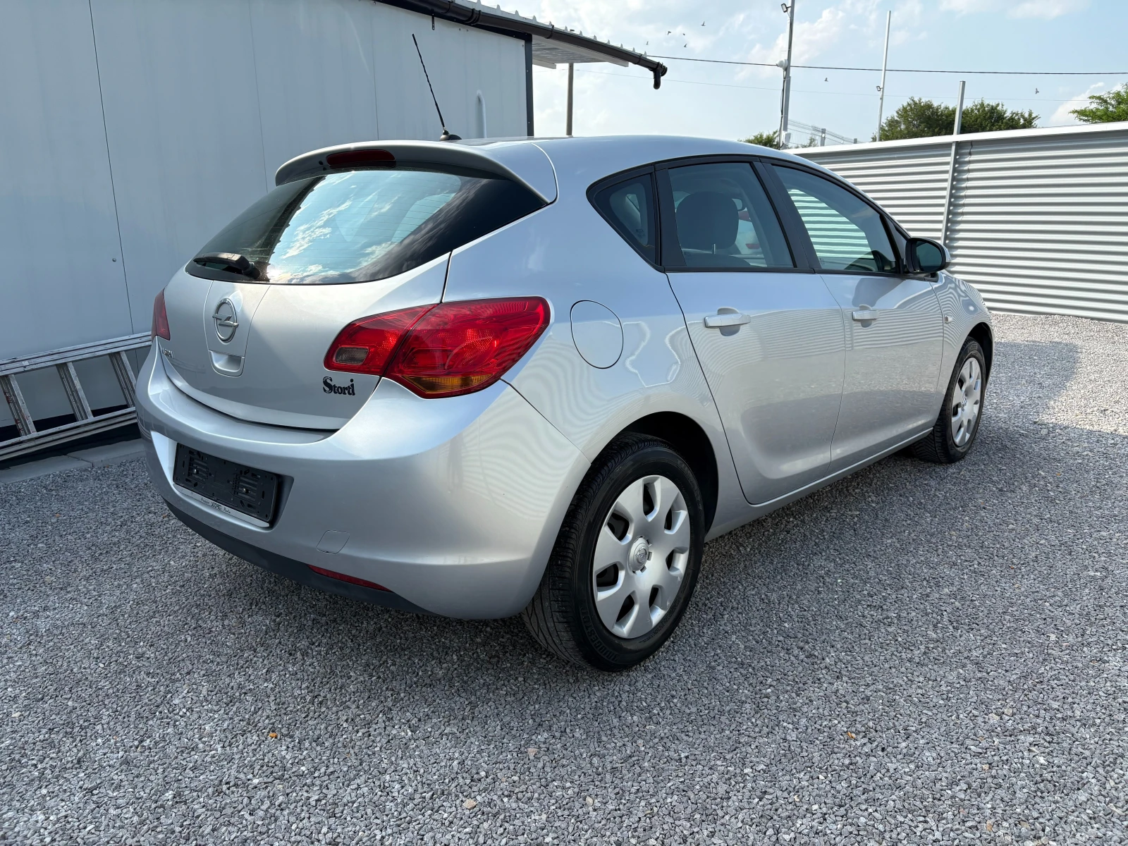 Opel Astra 1, 4i-101кс.-КАТО НОВА - изображение 5