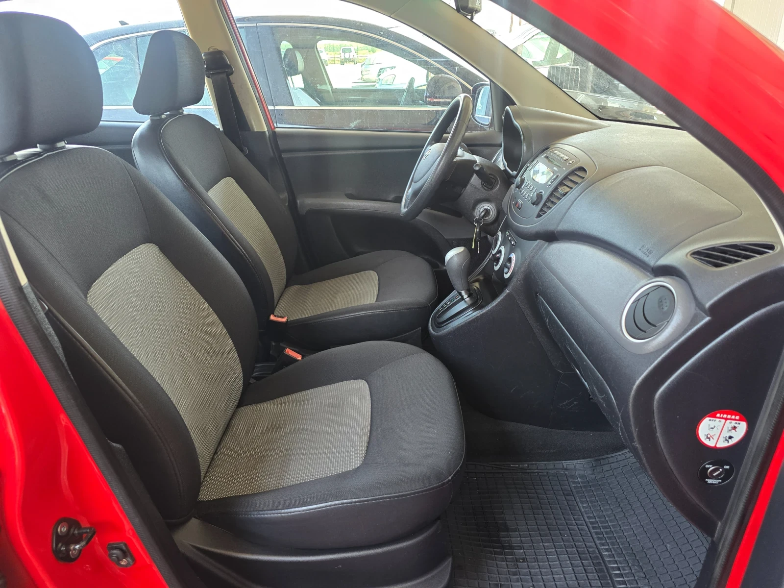 Hyundai I10 1.2i 78  2010  | Mobile.bg   12