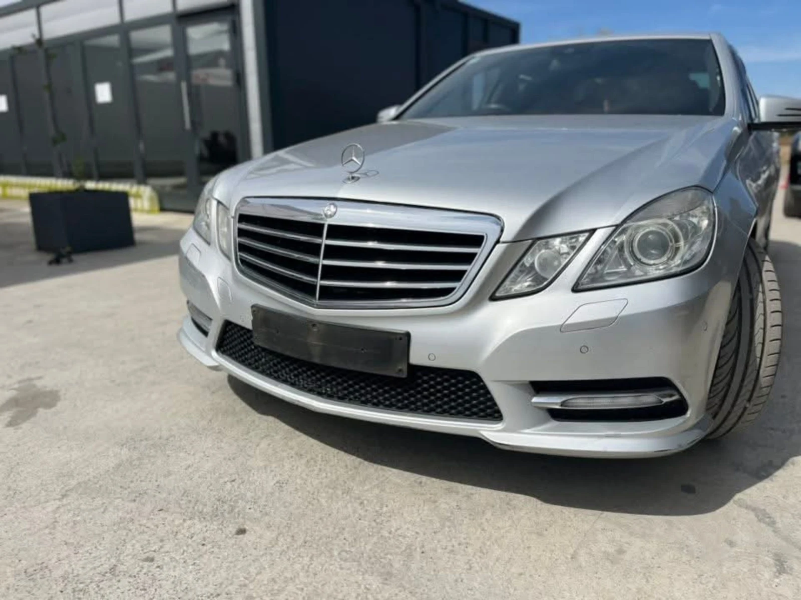 Mercedes-Benz E 220 651 - изображение 4