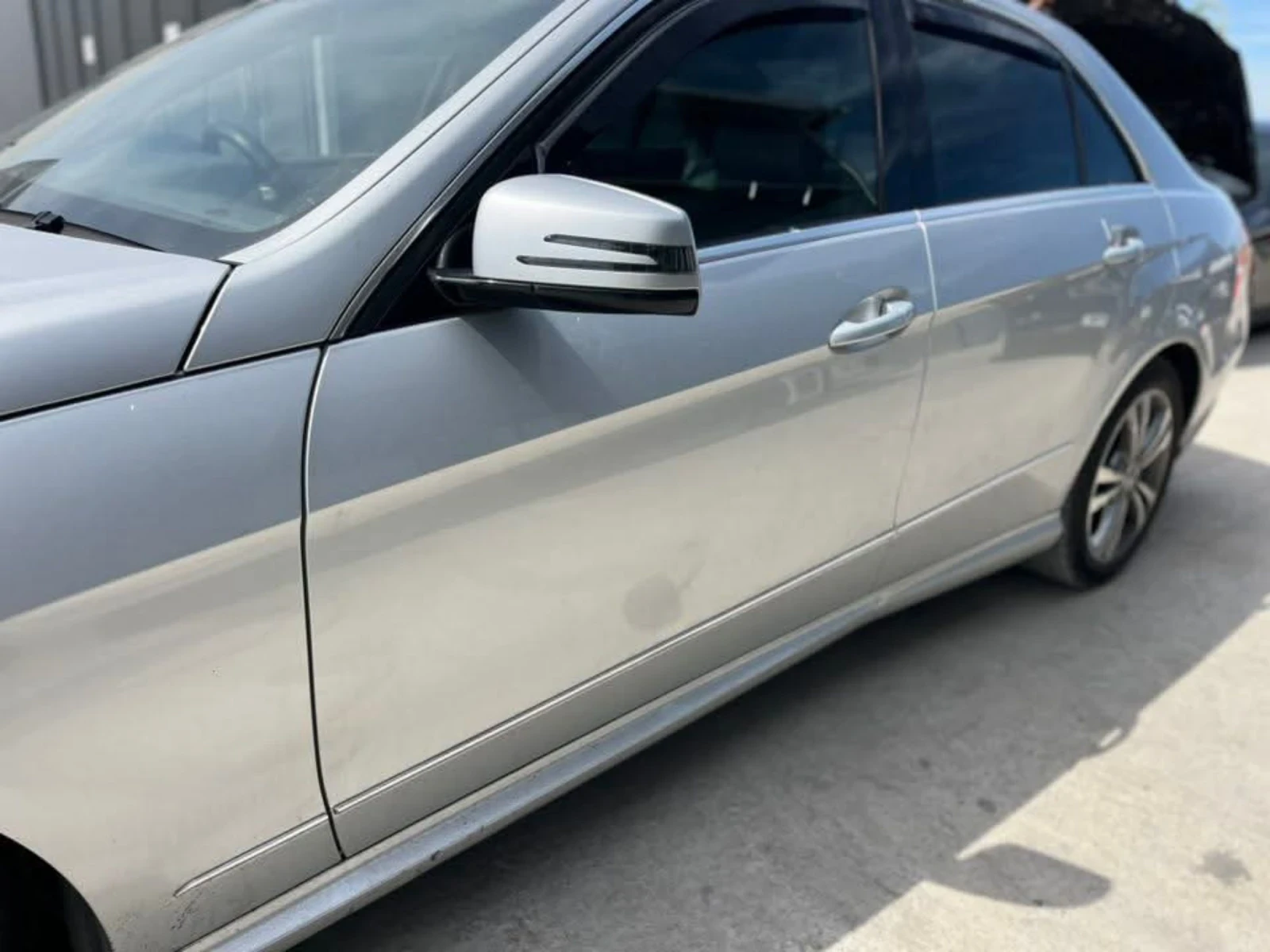 Mercedes-Benz E 220 651 - изображение 6