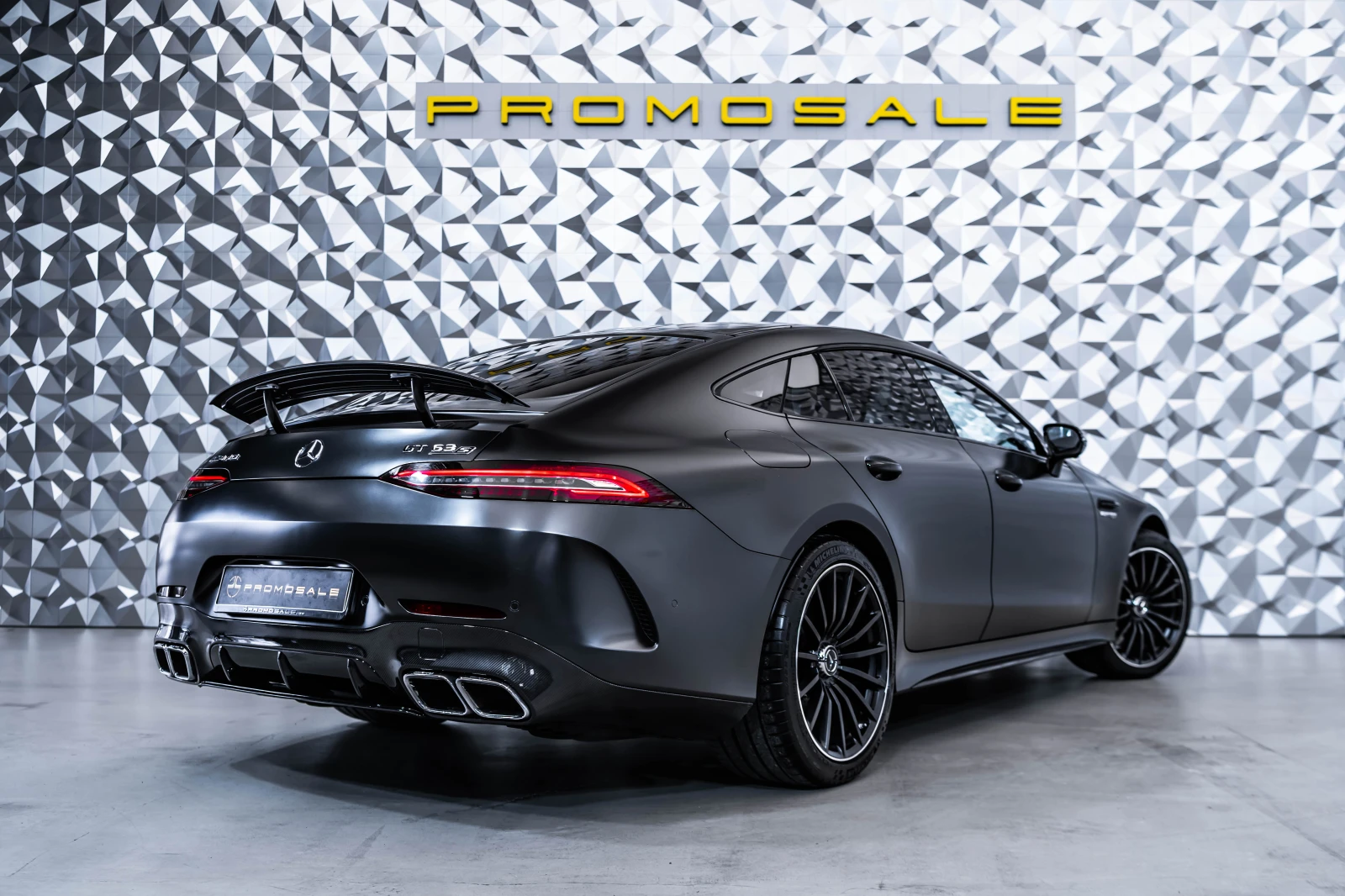 Mercedes-Benz AMG GT 63s 4M+ Carbon* Burmester* Ceramic - изображение 4