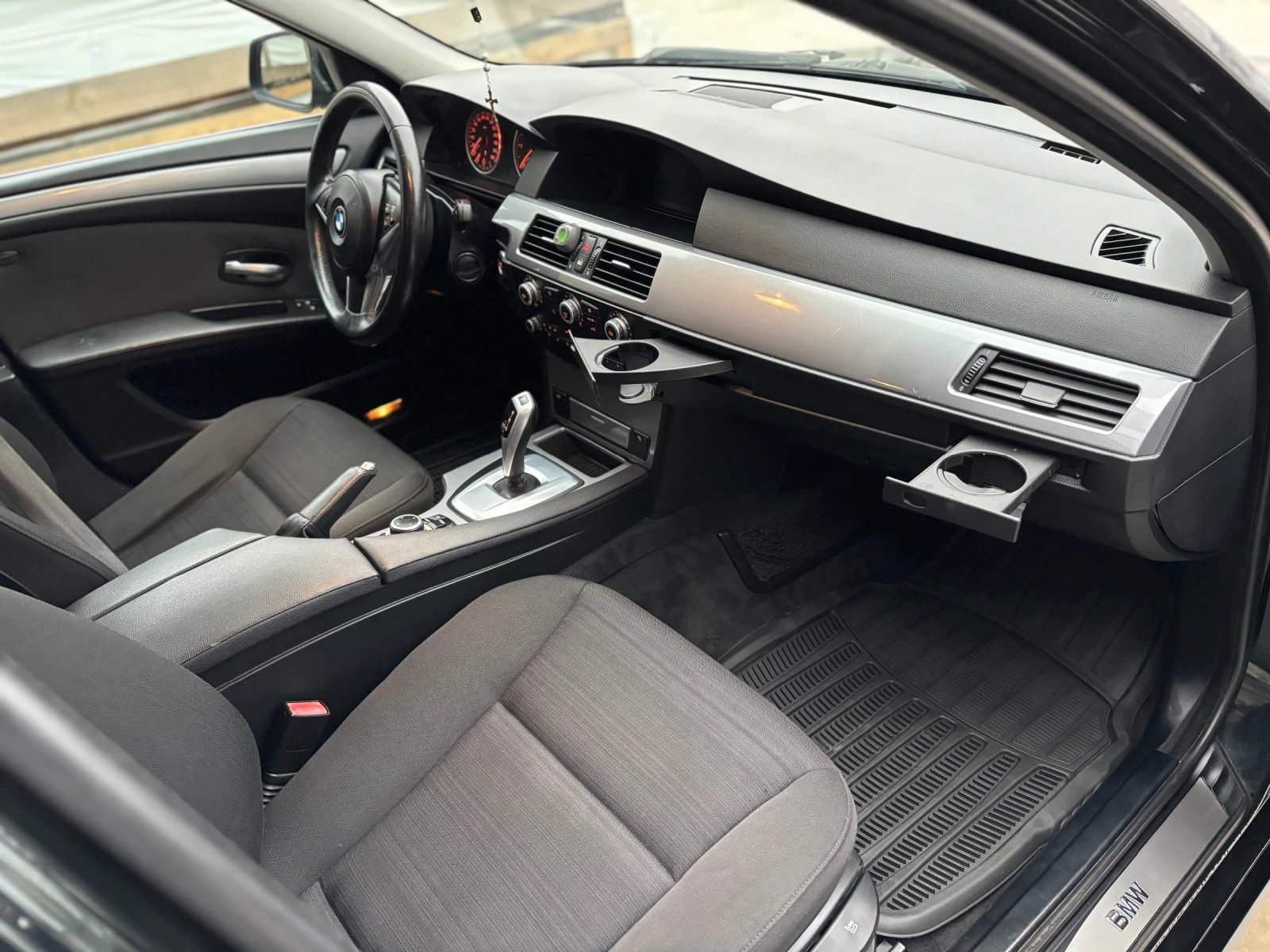 BMW 530 197hp/Face/LCI/ X-drive - изображение 10