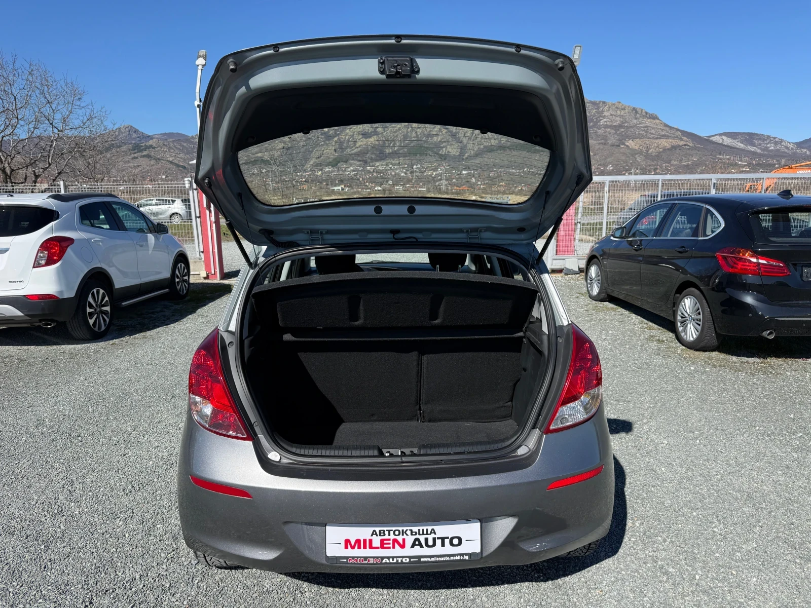 Hyundai I20 (KATO НОВА), снимка 13 - Автомобили и джипове - 53512757