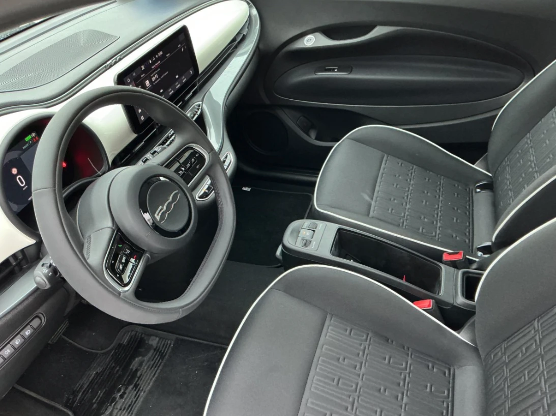 Fiat 500e 37 kWh - изображение 6