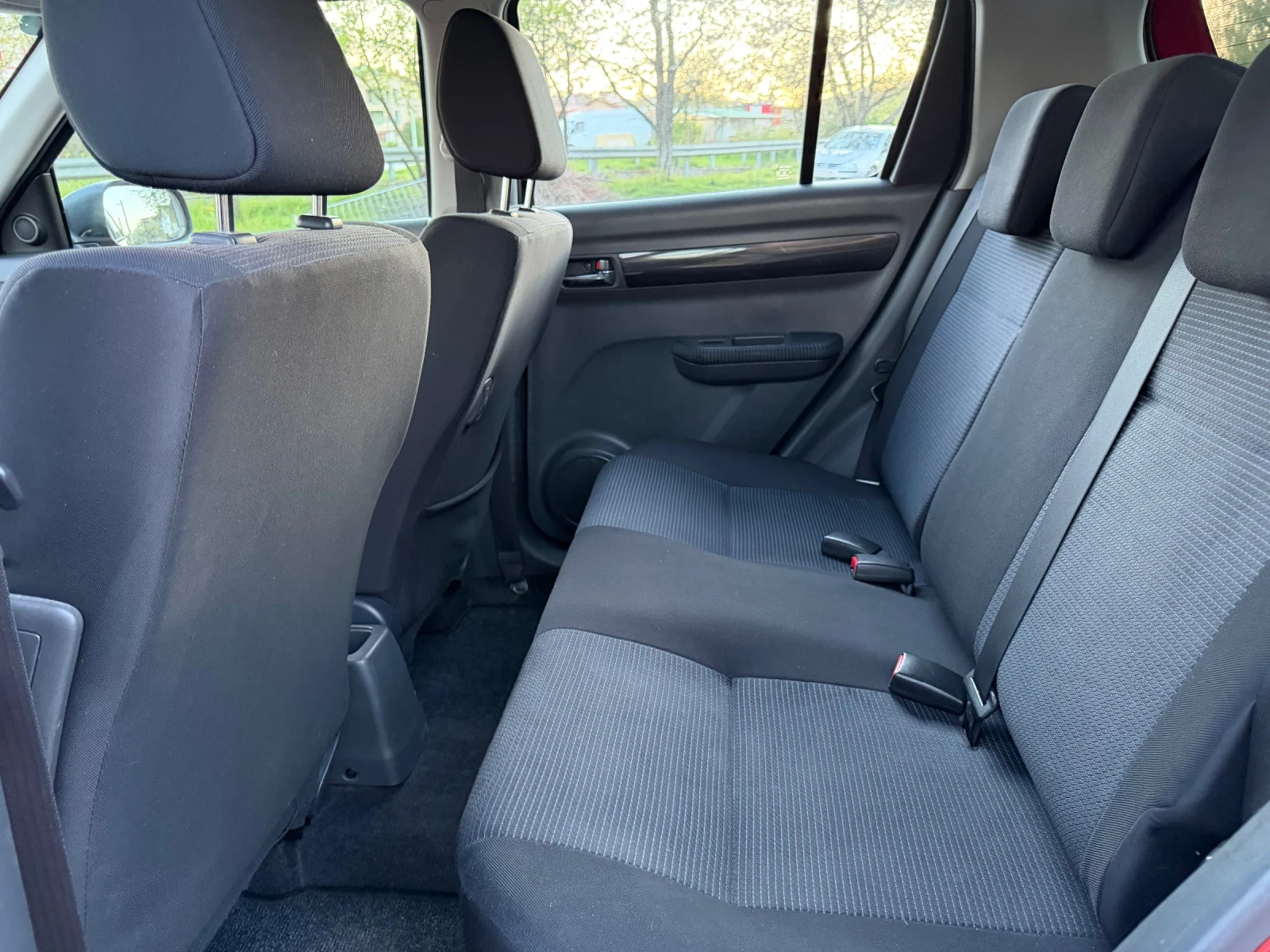 Suzuki Swift 1.3 4X4 130000�� | Mobile.bg � ����������� 13