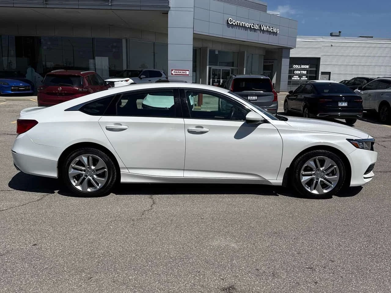 Honda Accord * LX * ДИСТРОНИК * ПОДГРЕВ * NAVI * ПАМЕТ, снимка 3 - Автомобили и джипове - 54425460