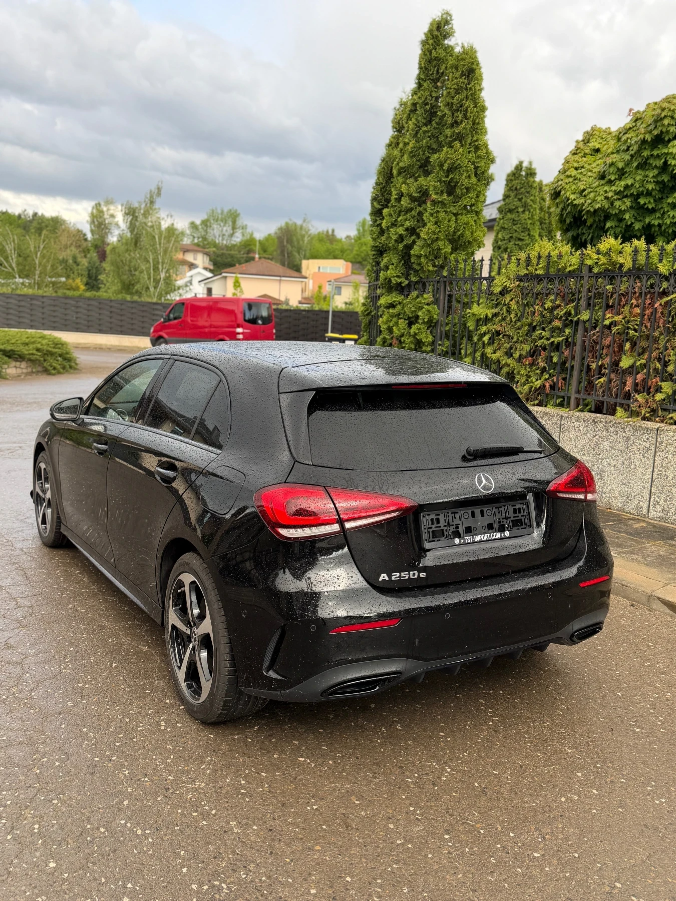 Mercedes-Benz A 250 Plug-in AMG-Line, снимка 5 - Автомобили и джипове - 54579846