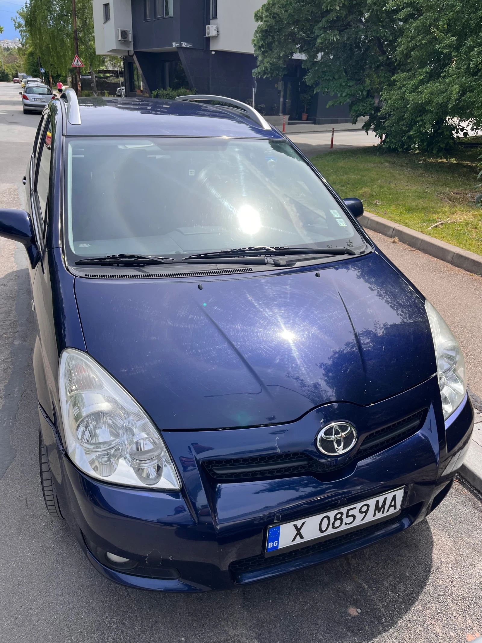 Toyota Corolla verso Facelift, снимка 5 - Автомобили и джипове - 54619966