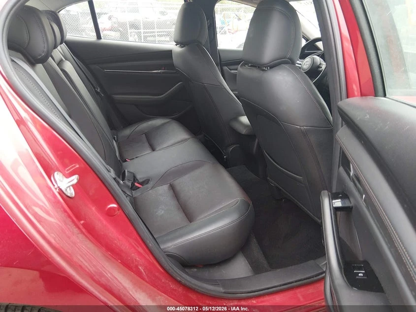 Mazda 3 2.5l Premium Package, снимка 8 - Автомобили и джипове - 54621494