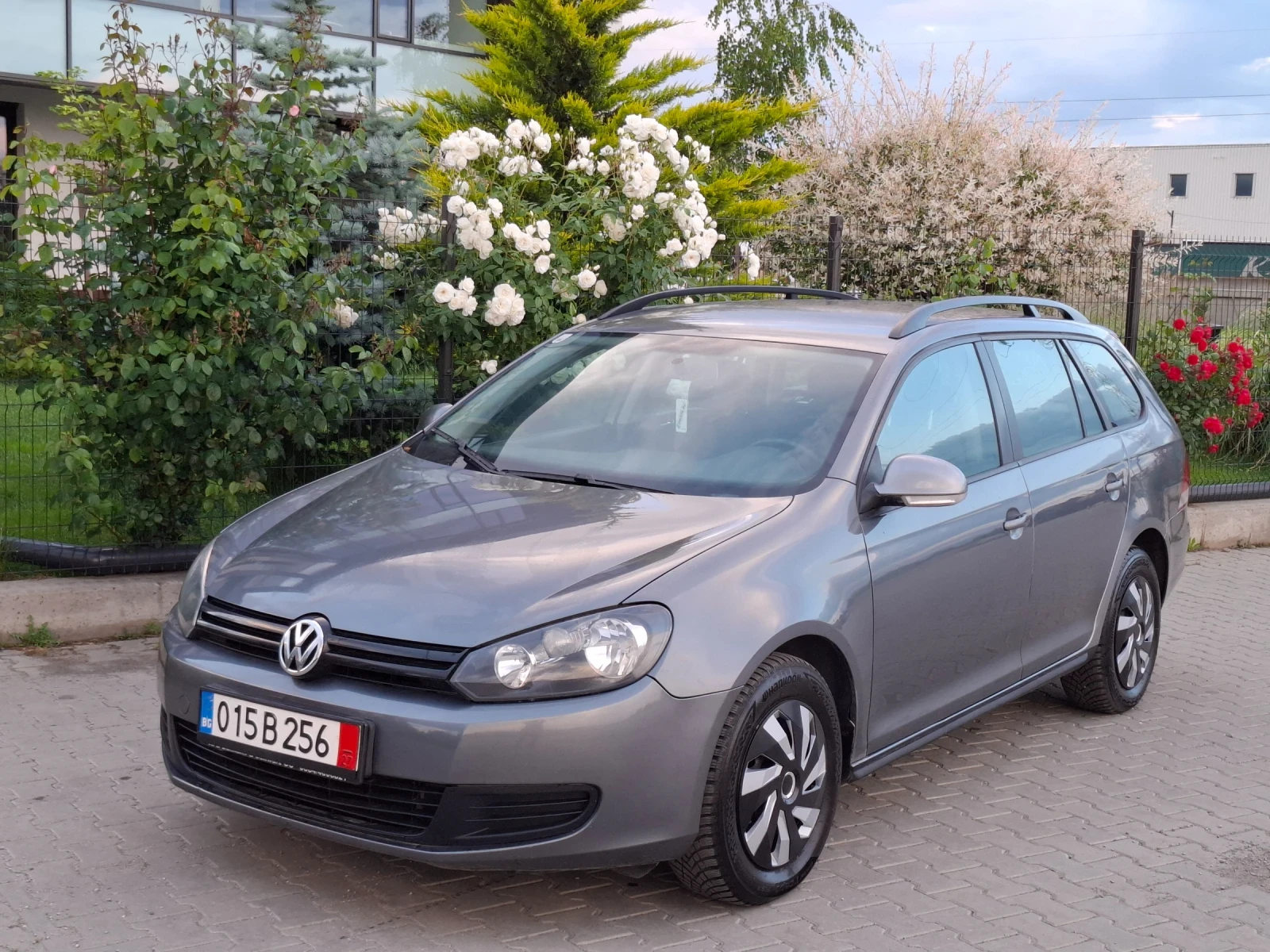 VW Golf 1.6TDI* (105кс)* * НОВ ВНОС* * , снимка 8 - Автомобили и джипове - 54768676