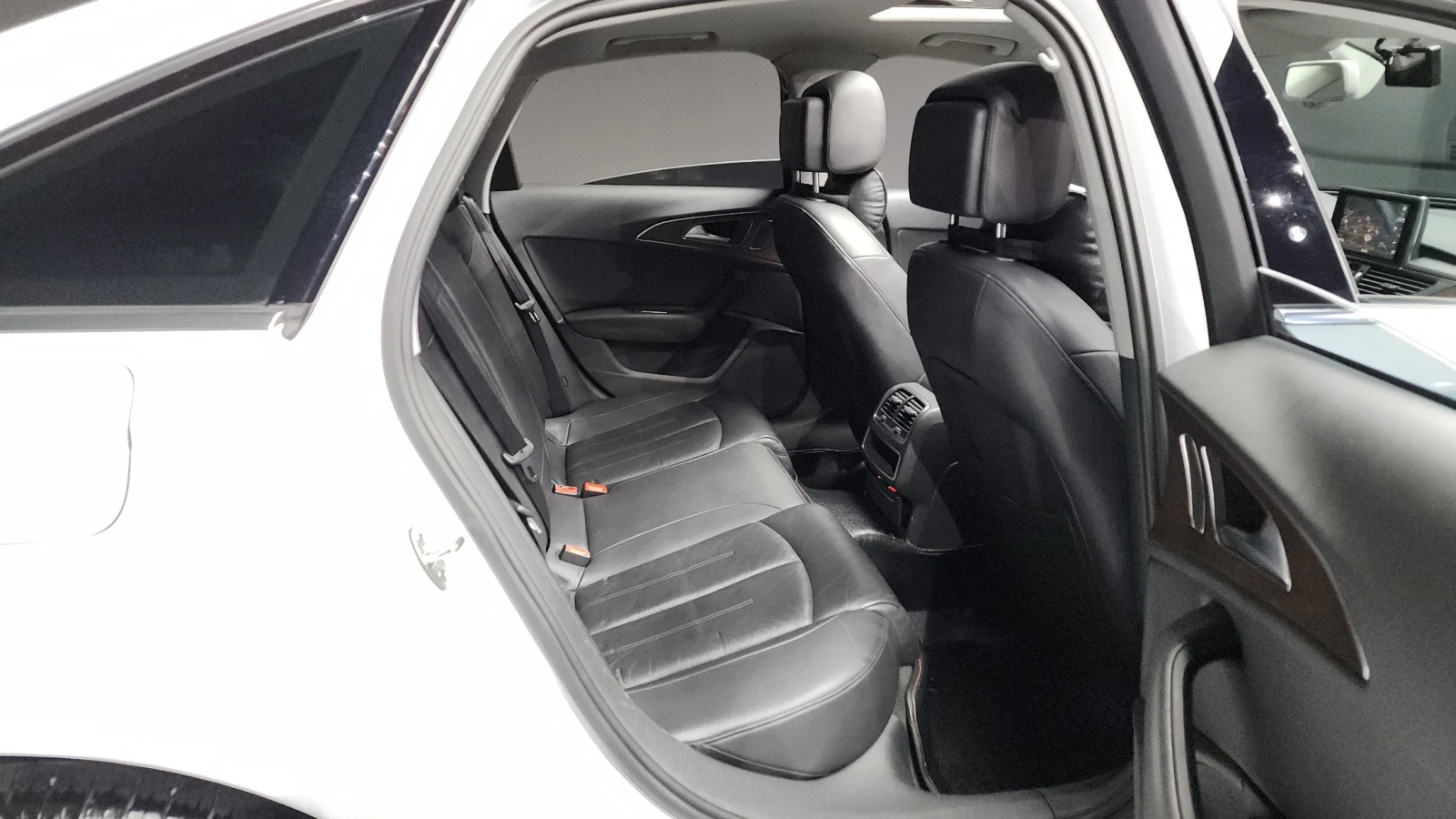 Audi A6, снимка 11 - Автомобили и джипове - 55047863