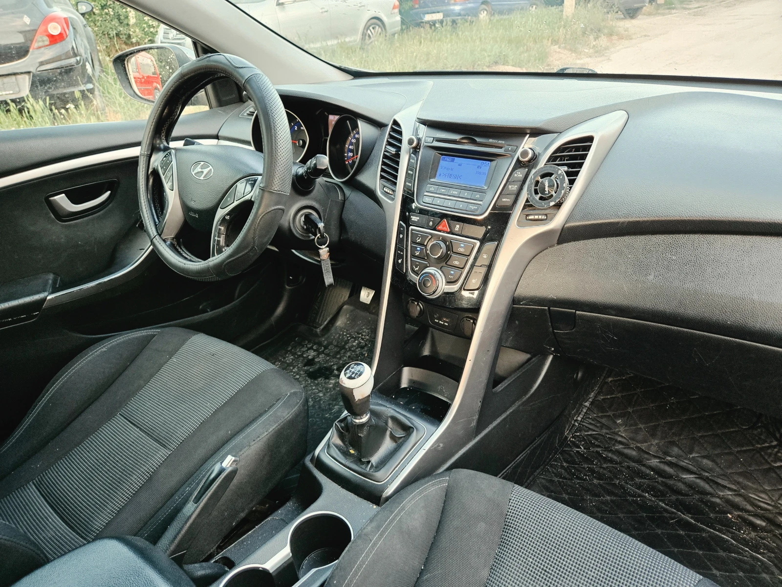 Hyundai I30 CRDI Германия Клима Парктроник Подгрев Led, снимка 12 - Автомобили и джипове - 55064123
