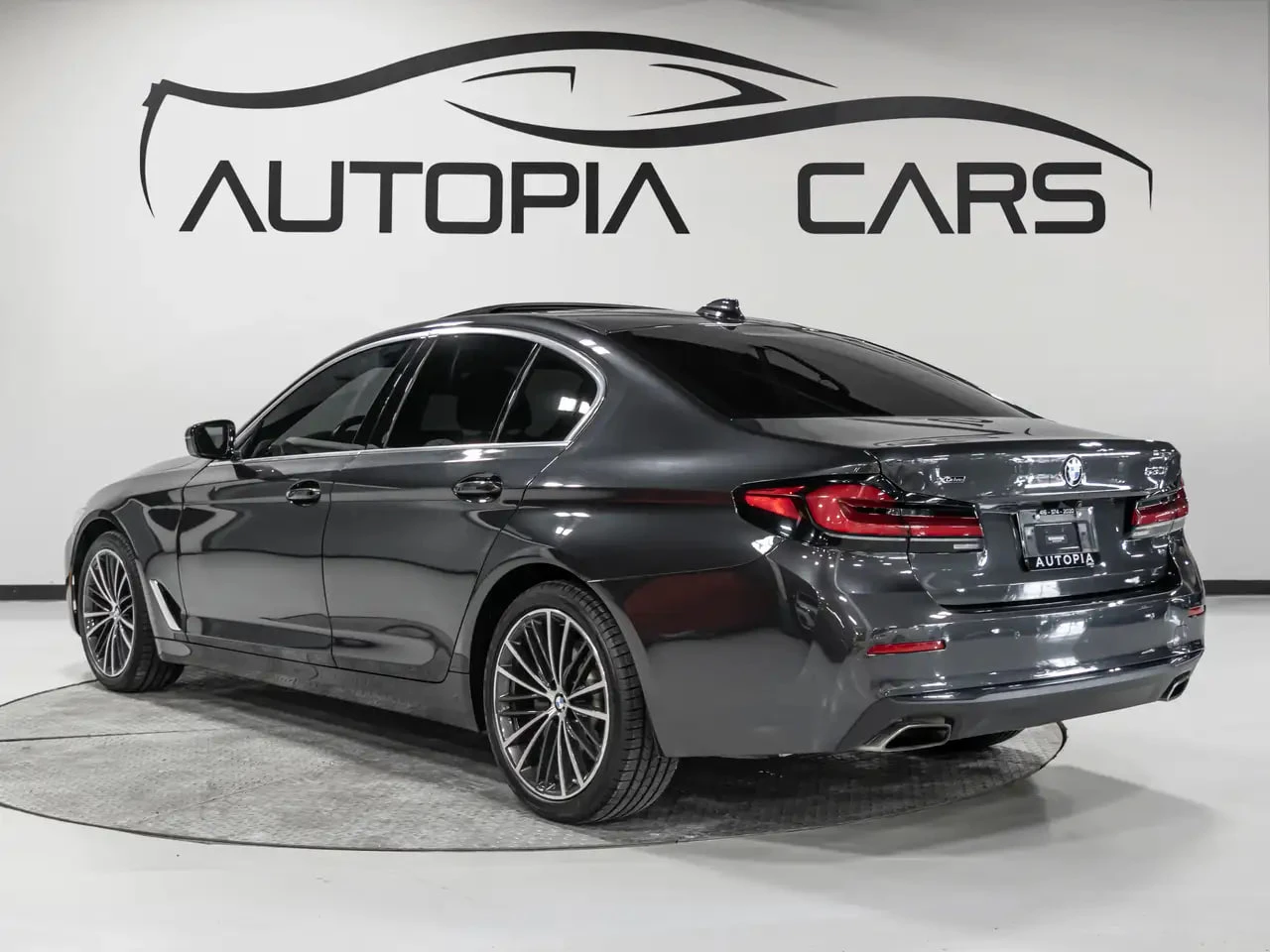 BMW 530 * CARFAX * ���� �� �� | Mobile.bg � ����������� 6