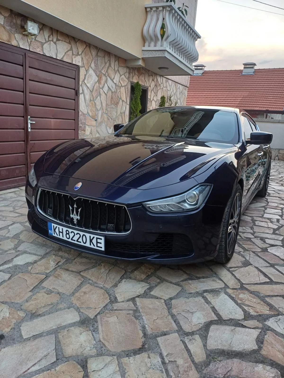 Maserati Ghibli, снимка 2 - Автомобили и джипове - 55342476