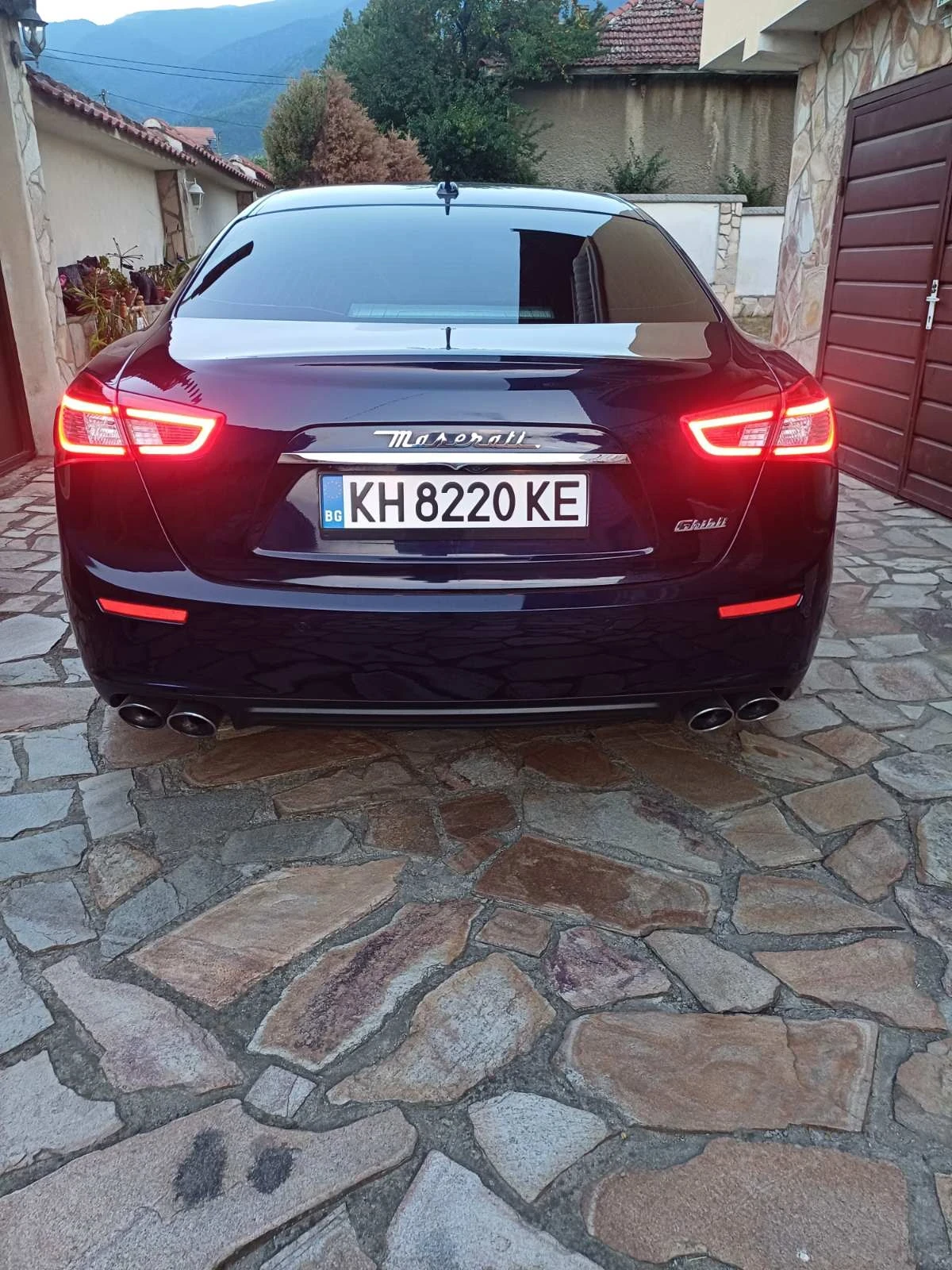 Maserati Ghibli, снимка 10 - Автомобили и джипове - 55342476