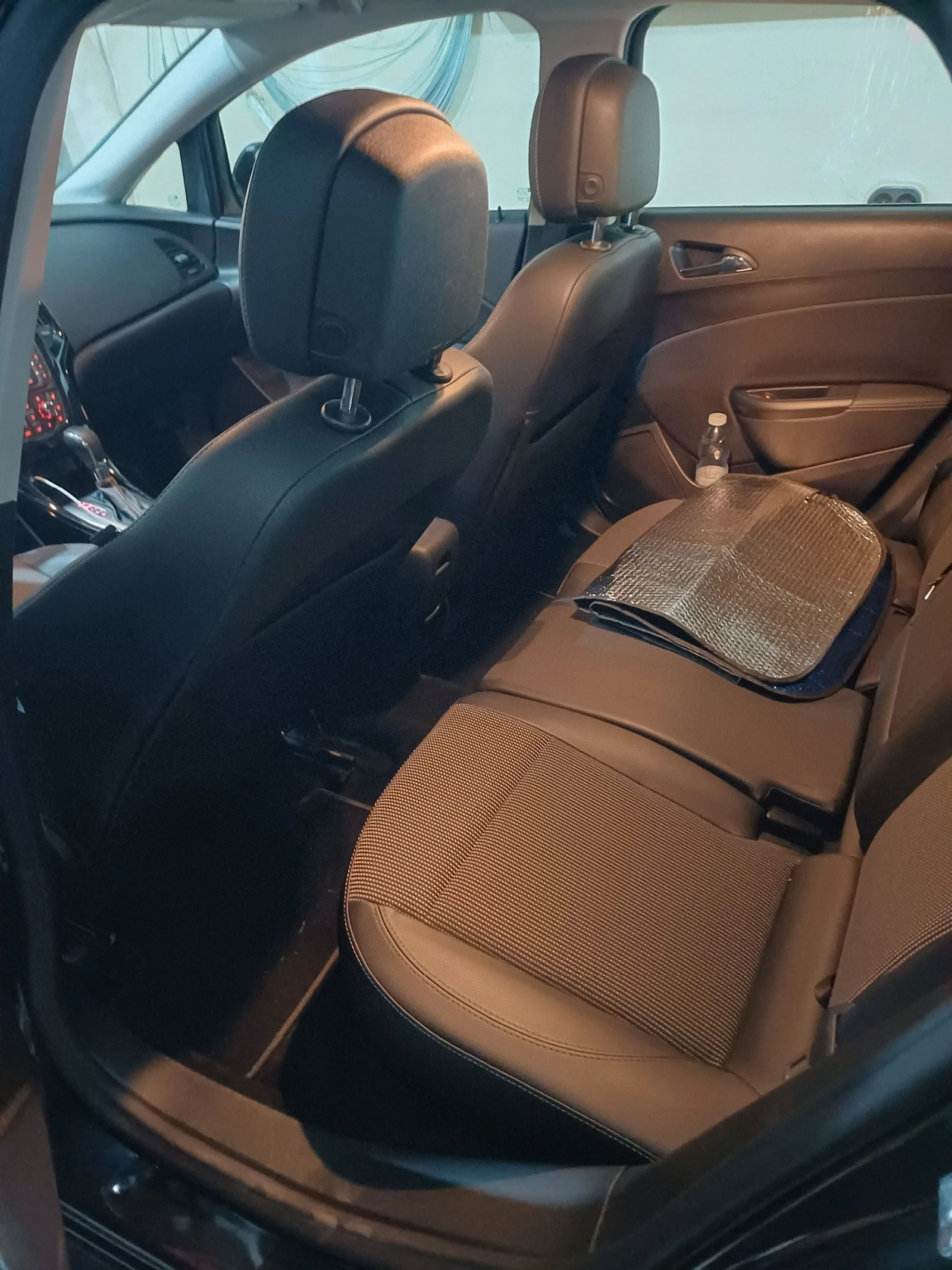 Opel Astra J 1.4 turbo, снимка 8 - Автомобили и джипове - 55581014