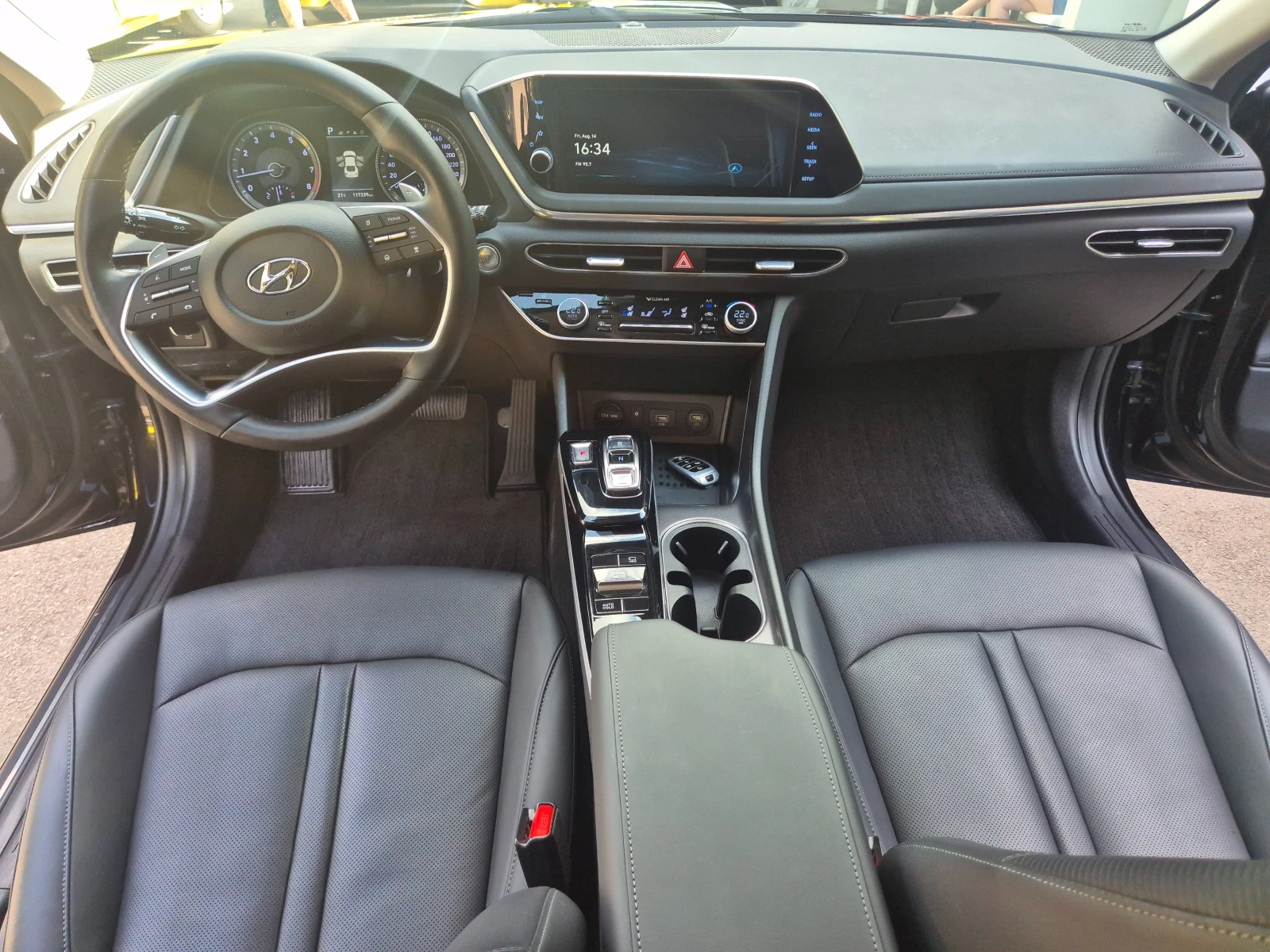 Hyundai Sonata 2.0 cm3 LPG, снимка 9 - Автомобили и джипове - 55666727