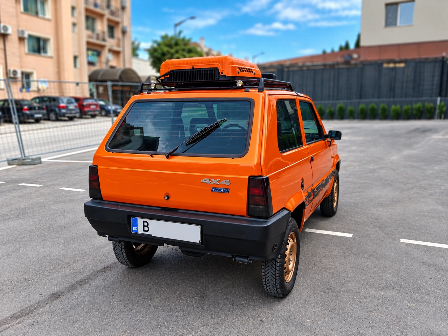 Fiat Panda 4x4 УНИКАТ | КЛИМАТИК | РЕСТАВРИРАНА | ГАЗ | 4x4, снимка 3 - Автомобили и джипове - 56245286